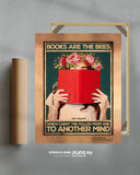 Los libros son las abejas que llevan el polen de una mente a otra 