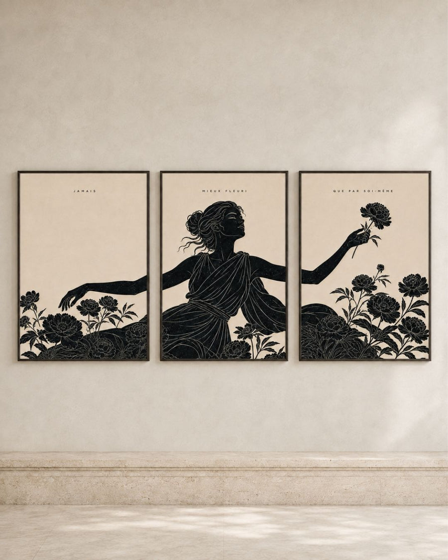 Triptyque met bloemen — Nooit mooier in bloei dan door zichzelf 