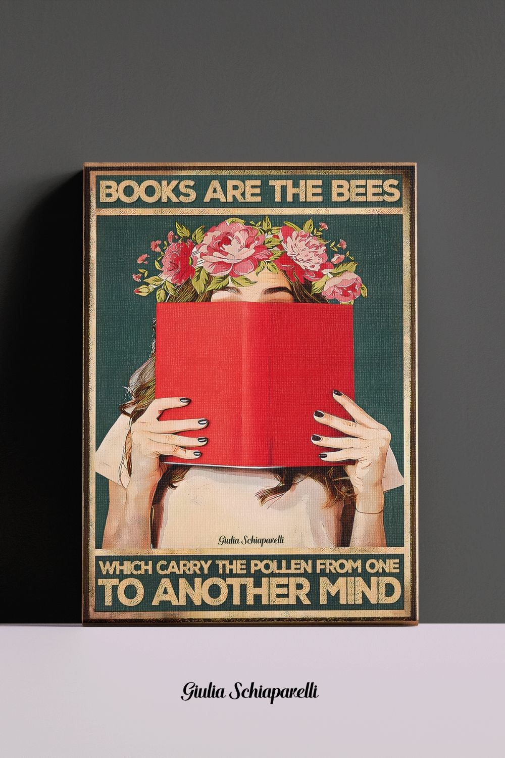 Los libros son las abejas que llevan el polen de una mente a otra 