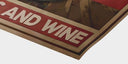 Fácilmente distraído por la música y el vino 