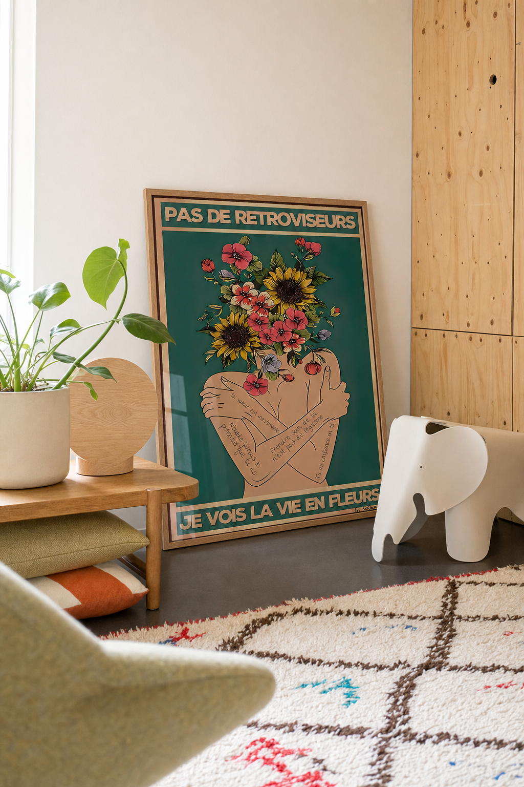 « Pas de rétroviseurs, je vois la vie en fleurs » — Art Print encadré, mise en situation 1