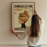 « Cueille la vie, sème ta musique — Crème & Sable » — installation de l’œuvre dans un intérieur / artwork installation in a home
