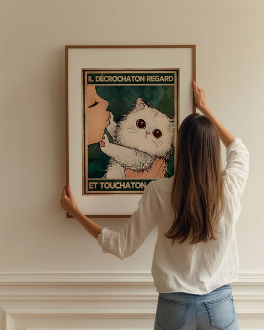 « Il décrochaton regard et touchaton coeur » — installation de l’œuvre dans un intérieur / artwork installation in a home