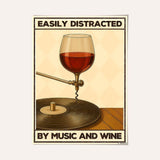 Fácilmente distraído por la música y el vino 