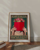 Ein Buch ist eine Blume, die aus den Gedanken dessen blüht, der es pflegt. 