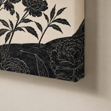 Détail de la toile lin-coton du Triptyque Fleuri et continuité de l’impression sur le châssis